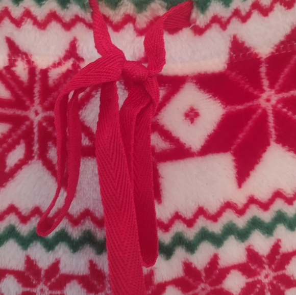 XL (16-18) NWOT Secret Treasures - Picture 3 of 6